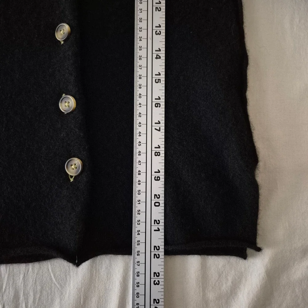 Free People Black 100% Cashmere Collared Cardigan Sweater Womens XS Quiet Luxury